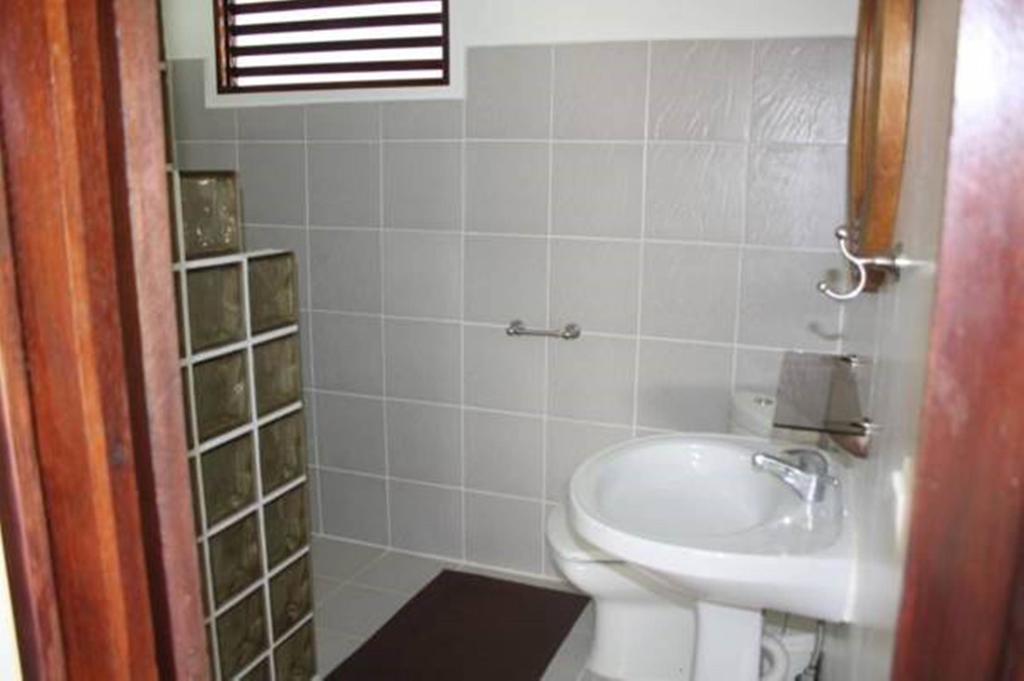Raiatea Airport Bungalow Uturoa Zimmer foto